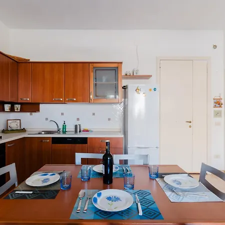 Casa Rossella A Feriehus