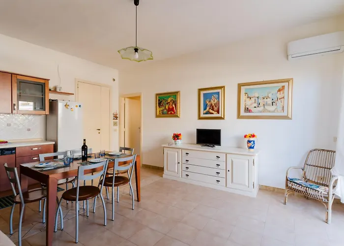 Casa Rossella A בית נופש אוטרנטו